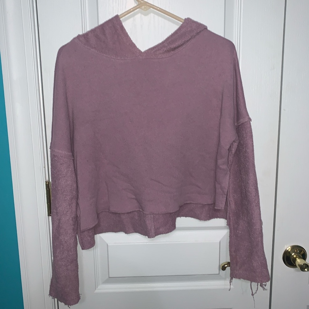 Small purple urban outfitters light sweatshirt